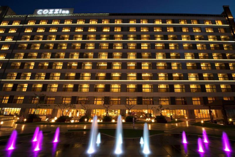Hotel Cozzi Ximen Тайнань Екстер'єр фото